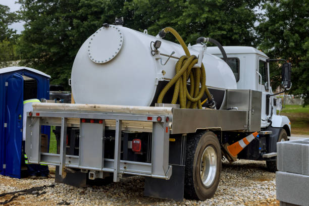 Portable Toilet Options We Offer in Lexington, MO